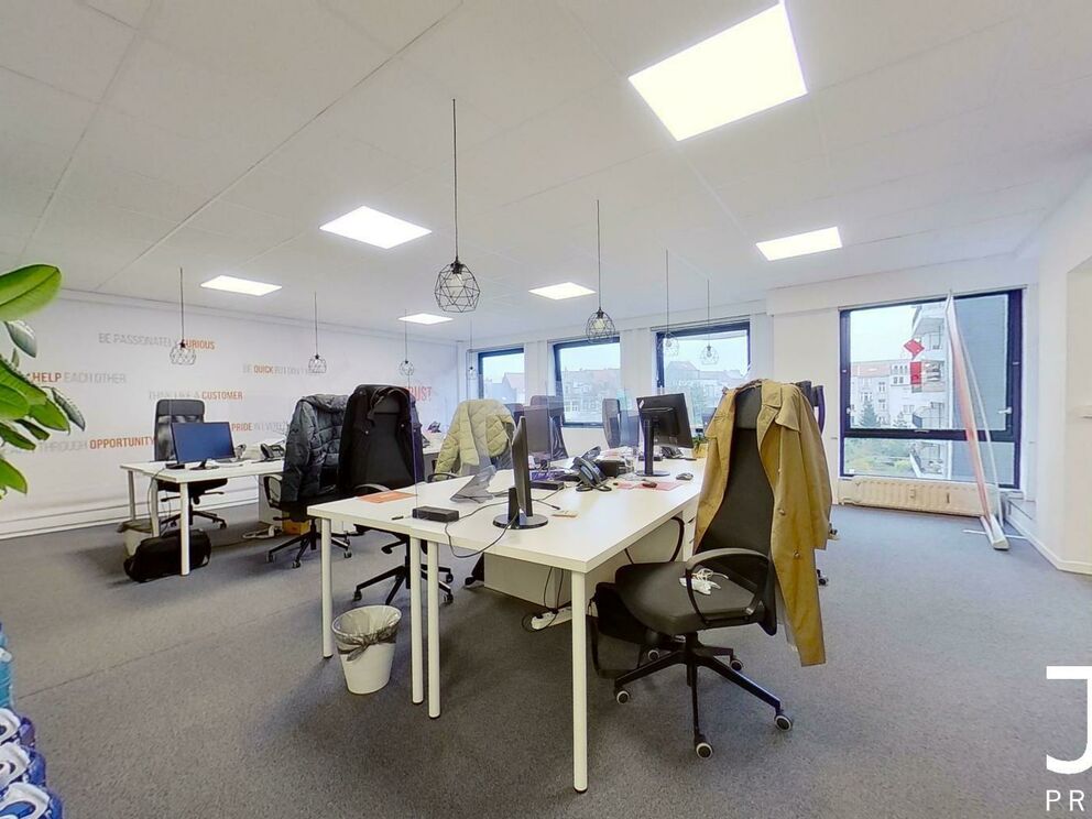 Bureaux à louer à Etterbeek