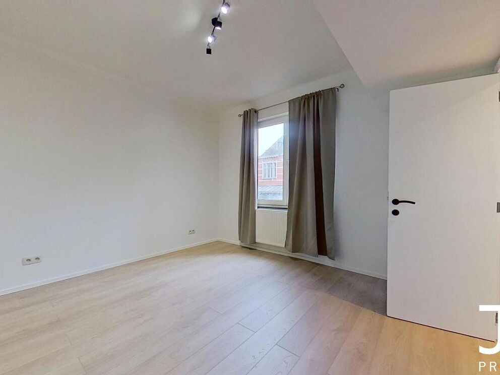 Flat for rent in Saint-Josse-ten-Noode