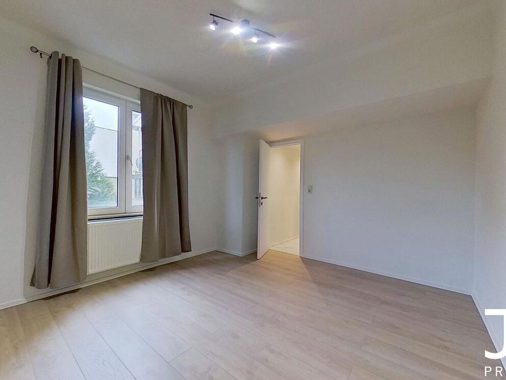 Flat for rent in Saint-Josse-ten-Noode