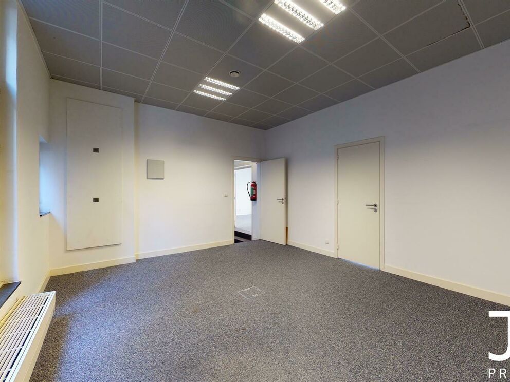 Gebouw voor gemengd gebruik te koop in Brussel