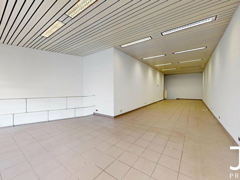 Individual shop for rent in Sint-Pieters-Woluwe