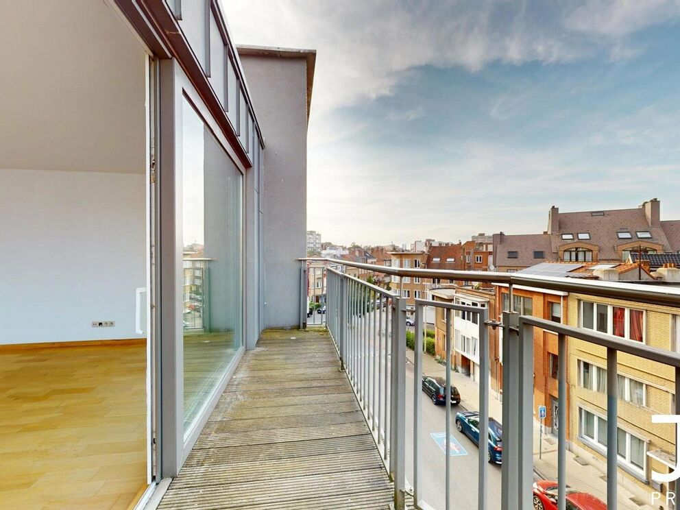 Penthouse for sale in Etterbeek