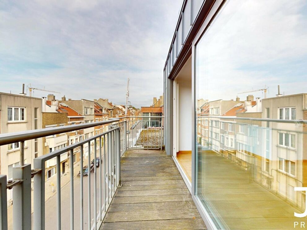 Penthouse for sale in Etterbeek