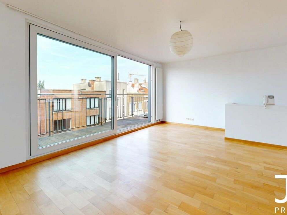 Penthouse for sale in Etterbeek